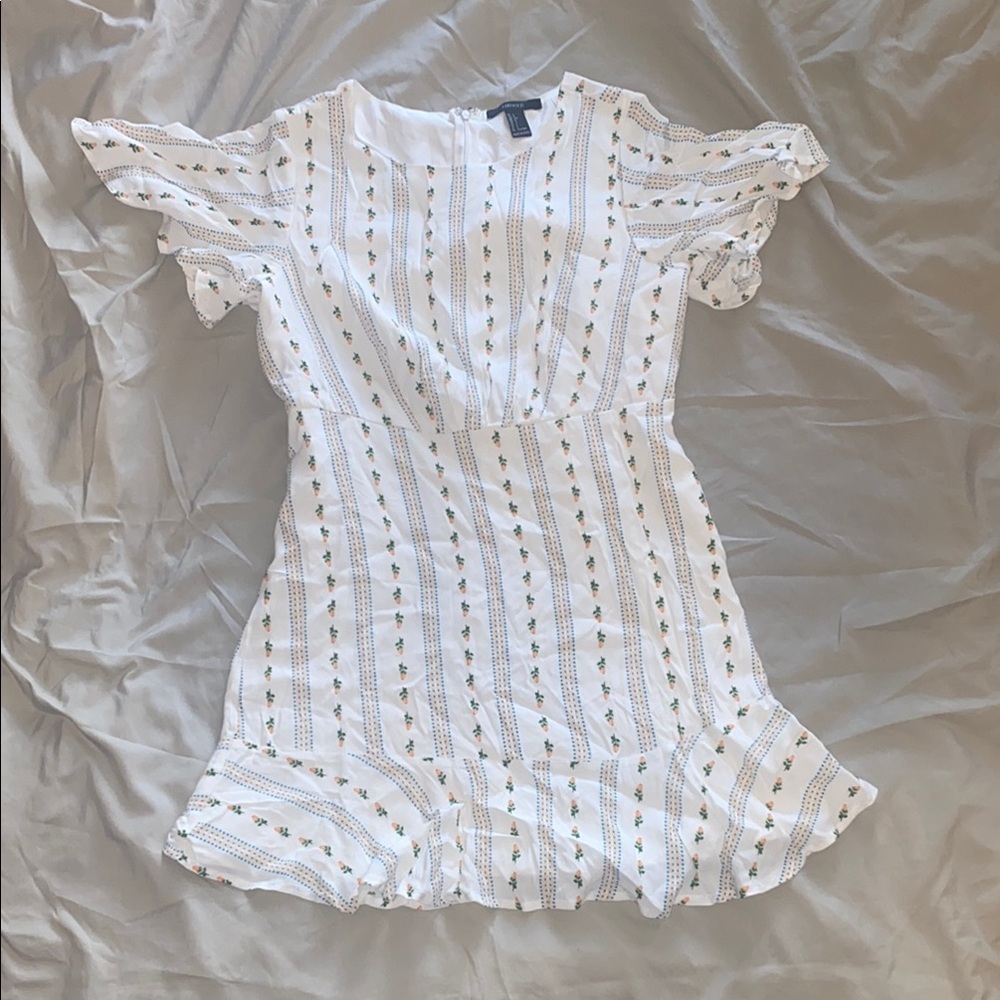 Forever 21 White Flutter Sleeve Ruffled Dress